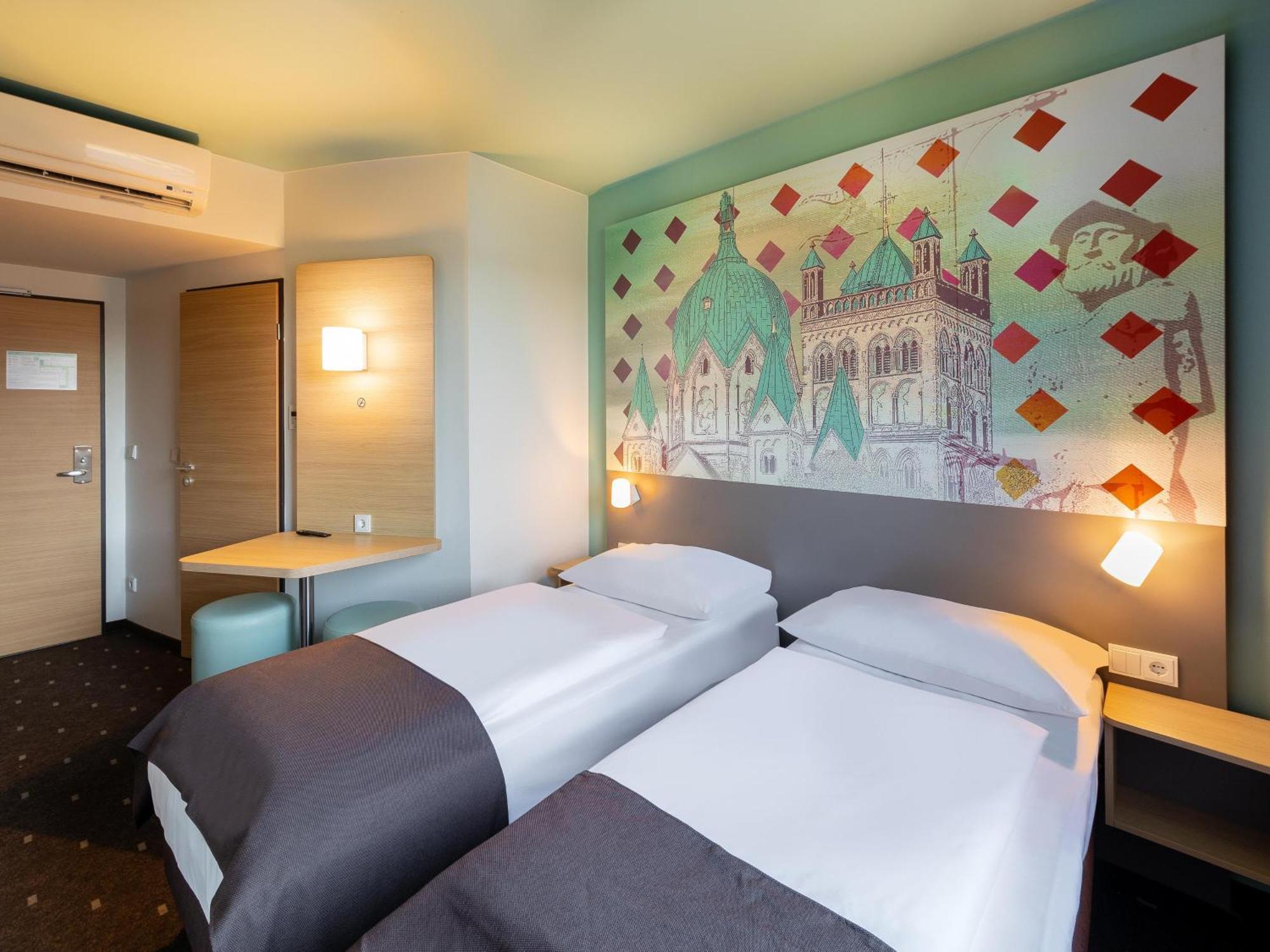 B&B Hotel Neuss Exterior photo