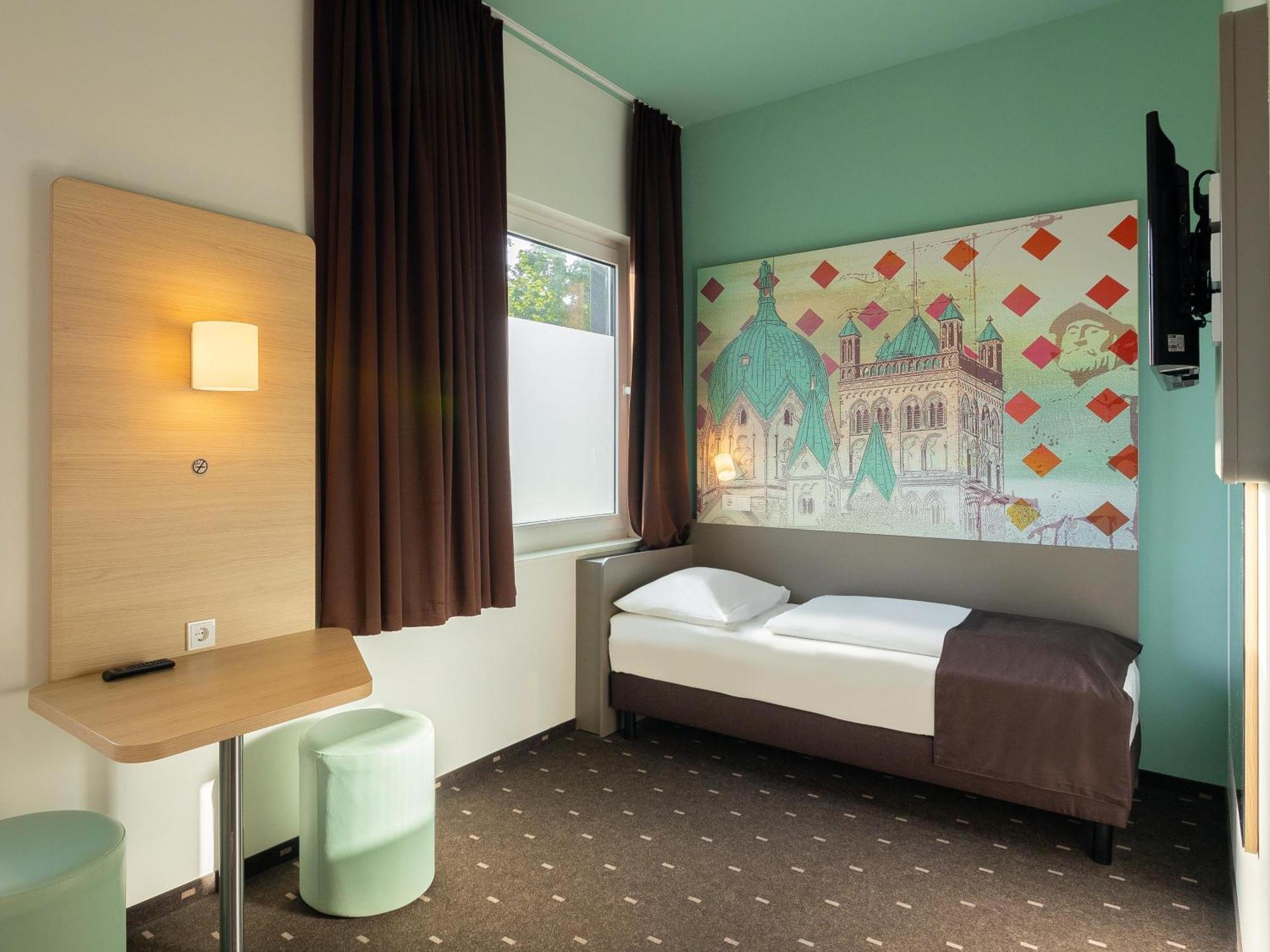 B&B Hotel Neuss Exterior photo