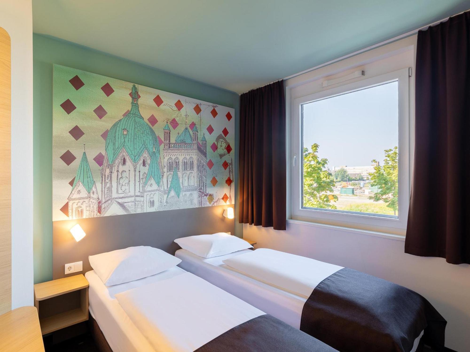 B&B Hotel Neuss Exterior photo